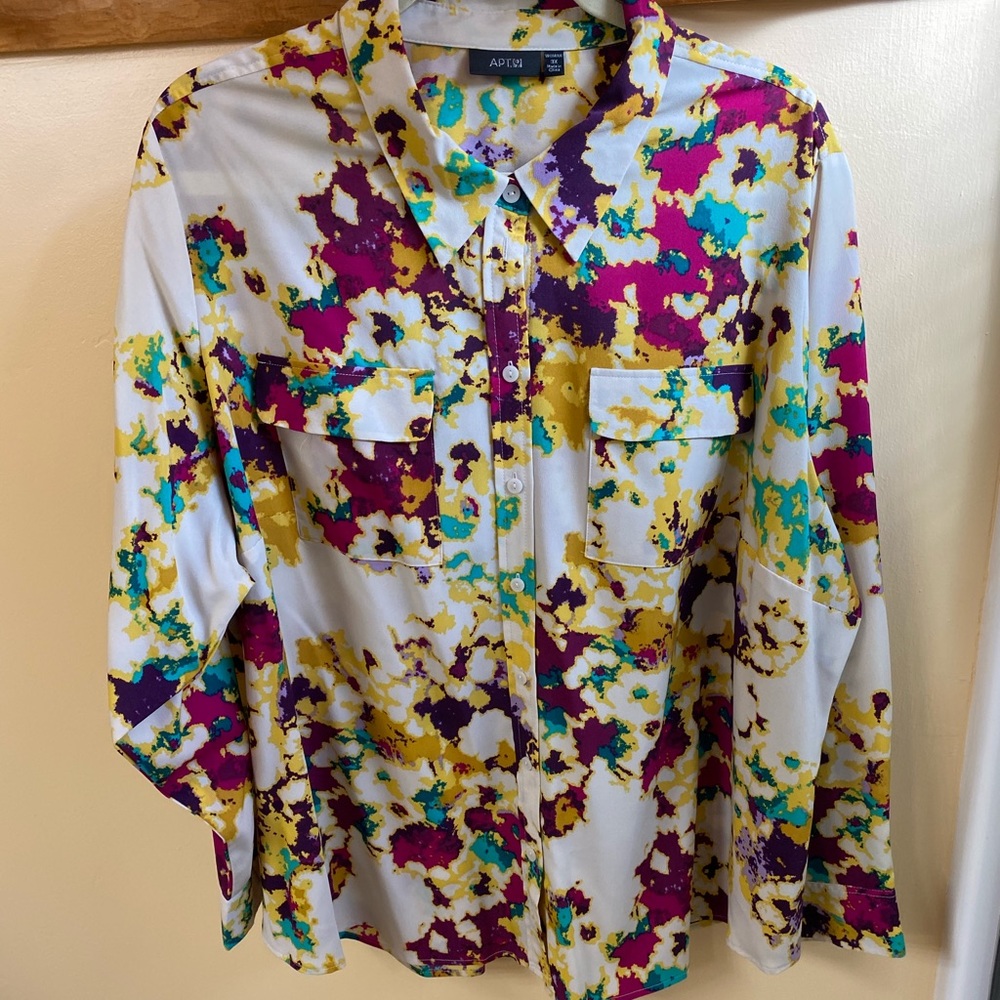 A.P.T.9 Floral Blouse 3x